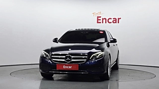 MERCEDES BENZ E-CLASS W213 2017