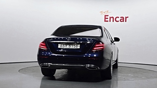 MERCEDES BENZ E-CLASS W213 2017