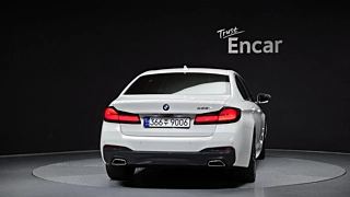 BMW 5-SERIES G30 2020