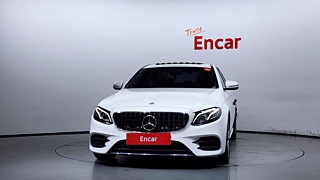 MERCEDES BENZ E-CLASS W213 2019