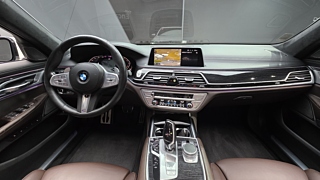 BMW 7-SERIES G11 2021