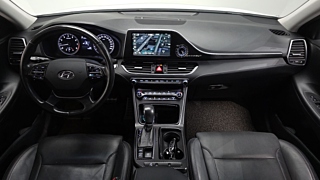 HYUNDAI GRANDEUR IG 2017