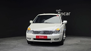 KIA CARNIVAL R 2011