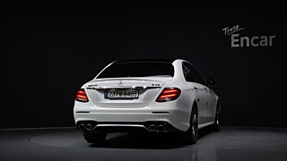 MERCEDES BENZ E-CLASS W213 2020