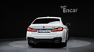 BMW 5-SERIES G30 2023