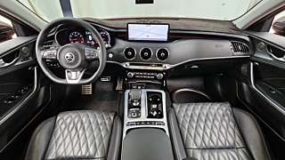 KIA STINGER MEISTER 2020