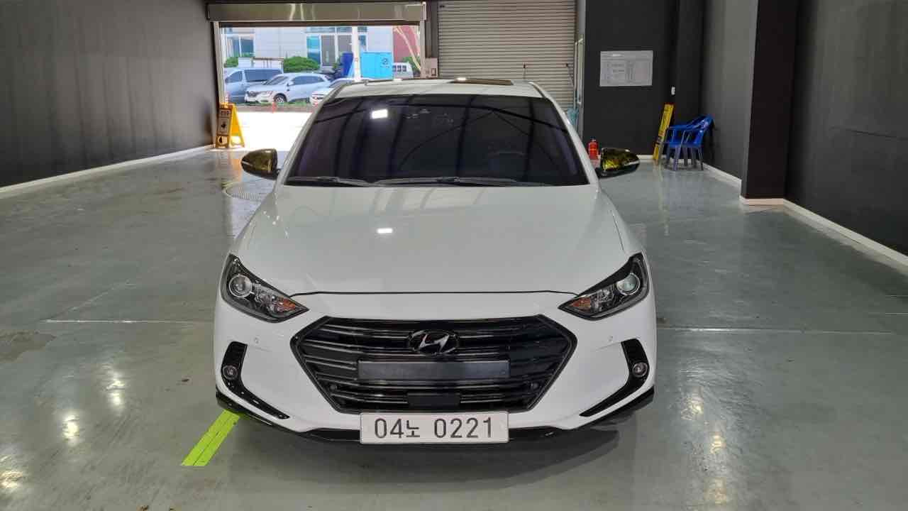 HYUNDAI AVANTE AD 2016
