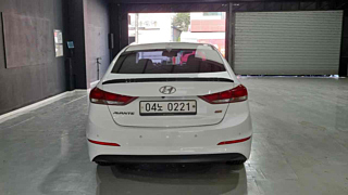 HYUNDAI AVANTE AD 2016