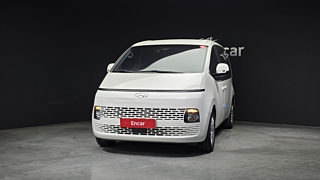 HYUNDAI STARIA 2022