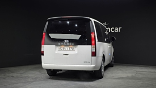 HYUNDAI STARIA 2022
