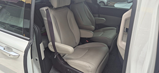 KIA CARNIVAL 2023