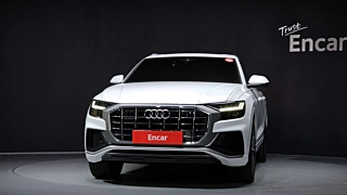 AUDI Q8 4M 2021