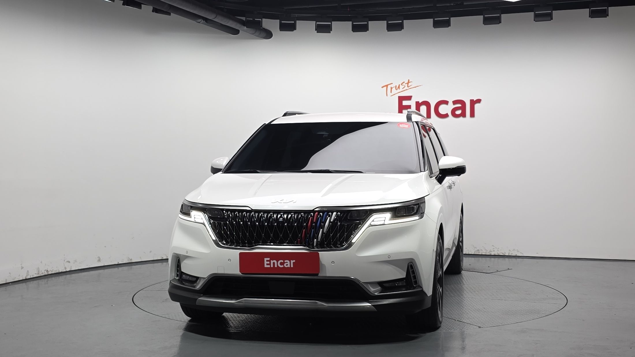 KIA CARNIVAL 2023