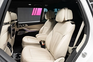 BMW X7 G07 2022