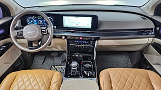 KIA CARNIVAL 2023