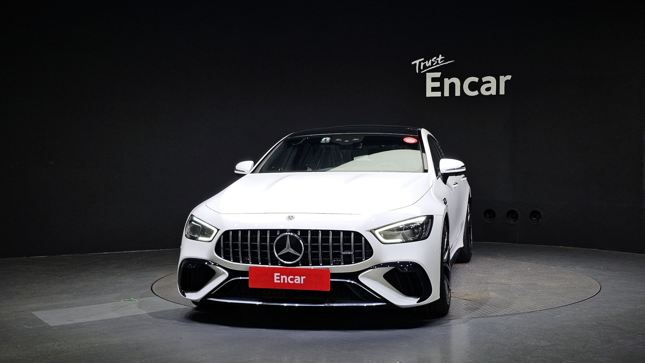 MERCEDES BENZ AMG GT 2023