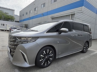 TOYOTA ALPHARD  4 GENERATION AWD 2024