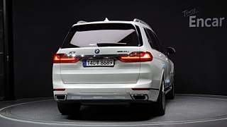 BMW X7 G07 2020