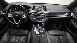 BMW 7-SERIES G11 2017