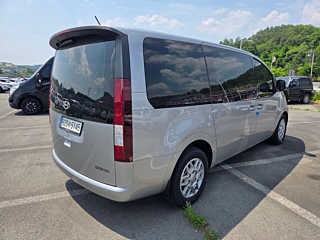 HYUNDAI STARIA 2023