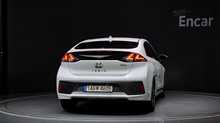 HYUNDAI IONIQ HYBRID 2020