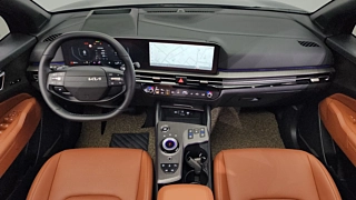 KIA SPORTAGE 2025