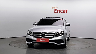 MERCEDES BENZ E-CLASS W213 2017