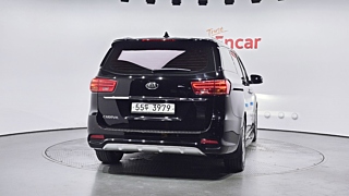 KIA CARNIVAL 2018