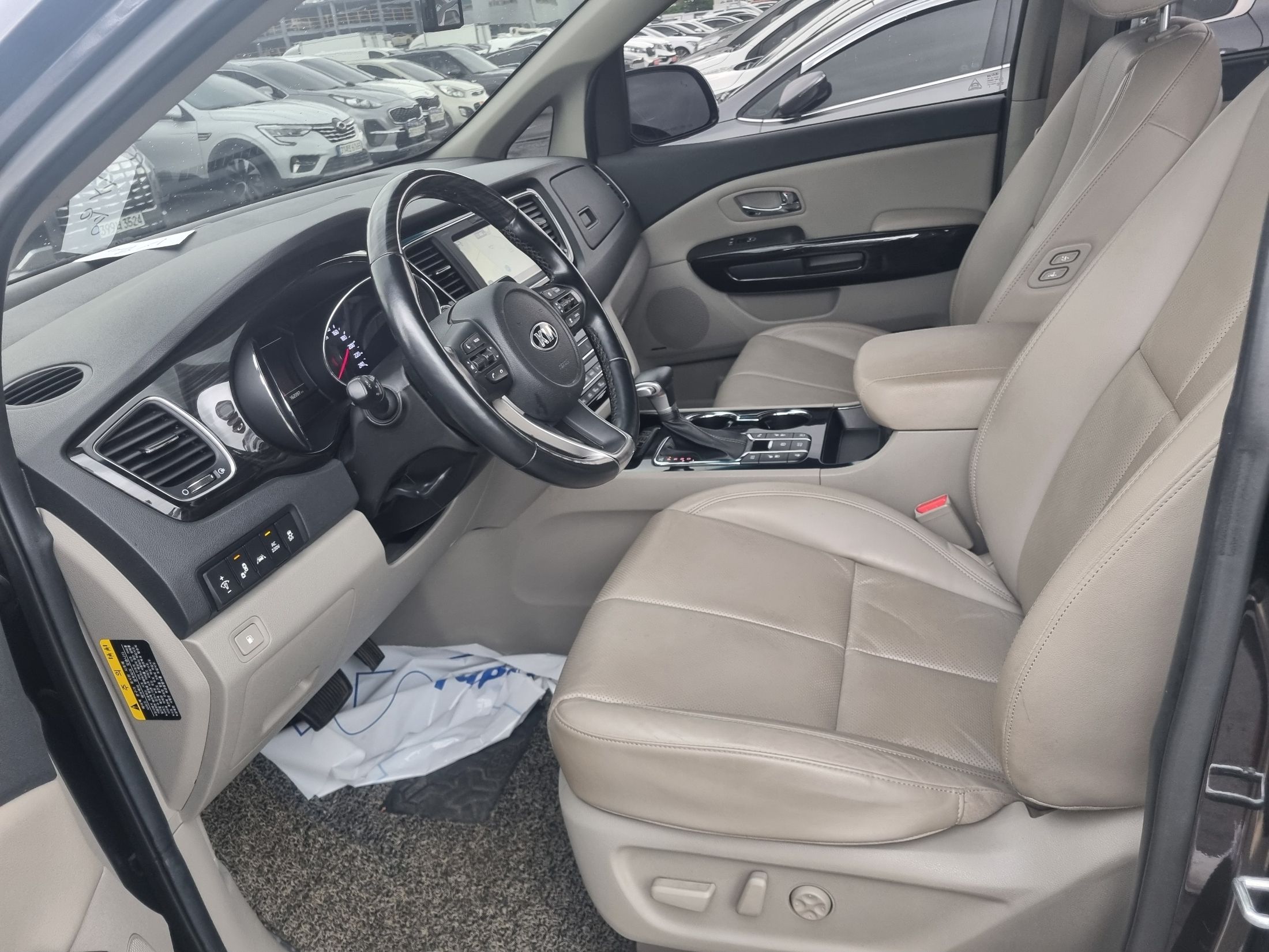 KIA CARNIVAL 2020