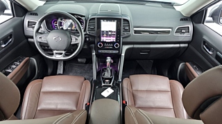 SAMSUNG QM6 2019