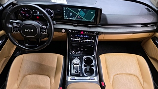 KIA CARNIVAL 2023