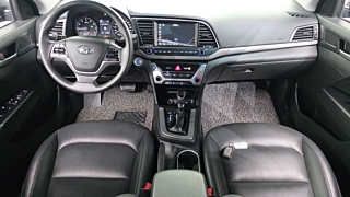 HYUNDAI AVANTE AD 2017