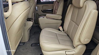 KIA CARNIVAL 2017