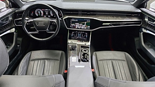AUDI A6 C8 2023