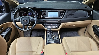 KIA CARNIVAL 2017