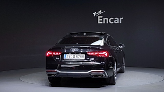 AUDI A5 F5 2023