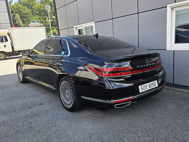 GENESIS G90 2019