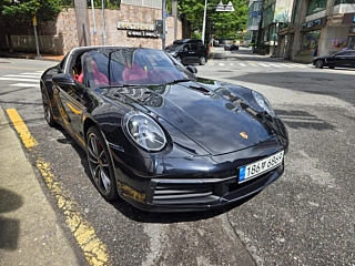 PORSCHE 911 992  4 2023