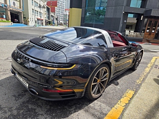 PORSCHE 911 992  4 2023