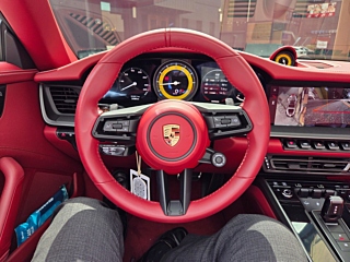 PORSCHE 911 992  4 2023