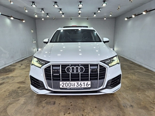 AUDI Q7 4M  2020