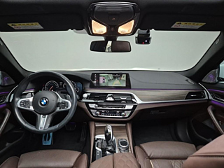 BMW 5-SERIES G30  520d M Sport Plus 2019