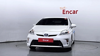 TOYOTA PRIUS 2015