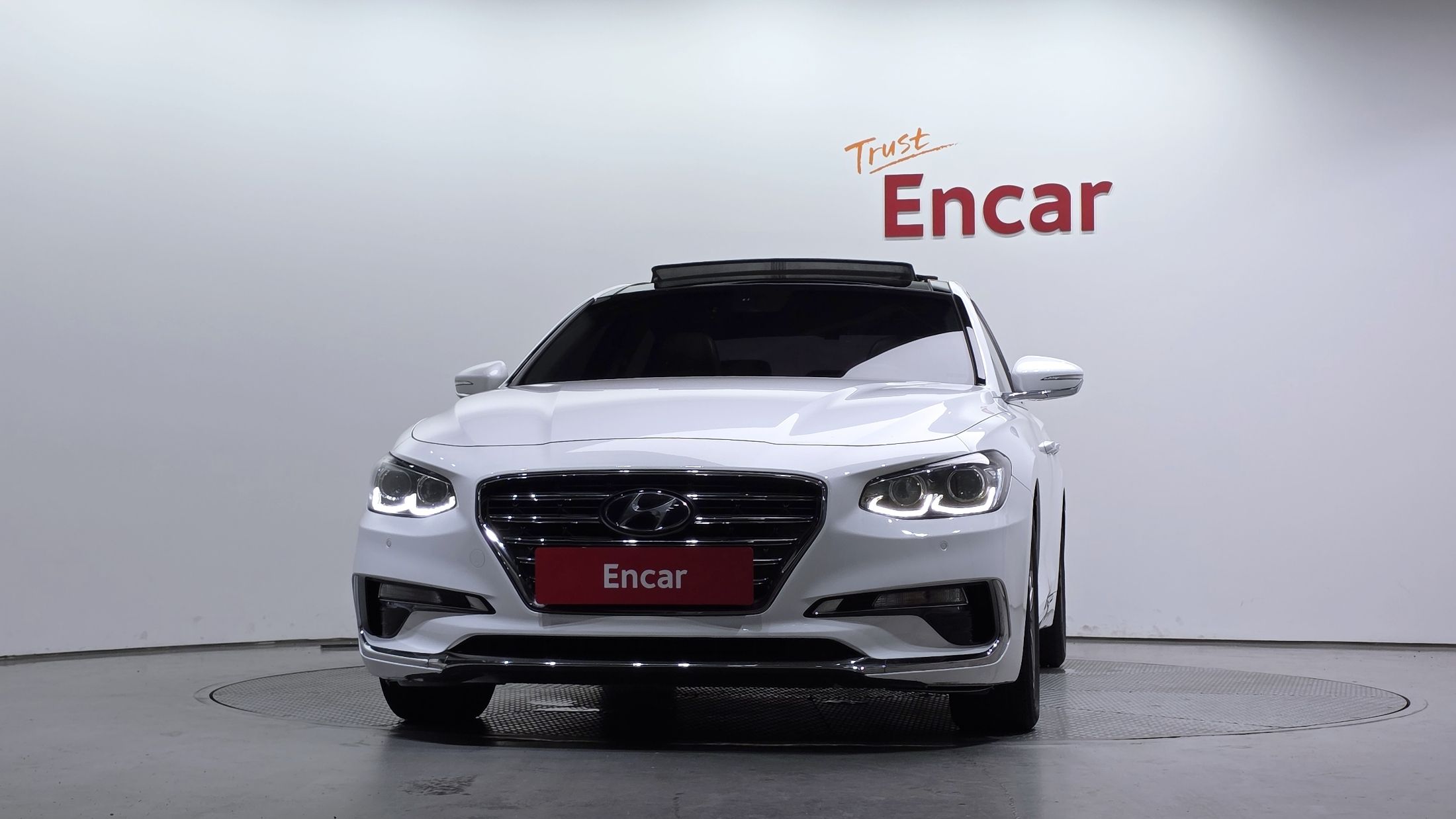 HYUNDAI GRANDEUR IG 2016