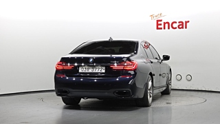 BMW 7-SERIES G11 2017