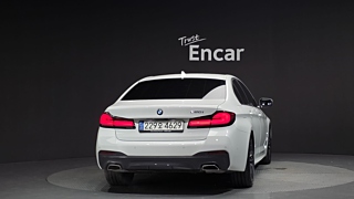 BMW 5-SERIES G30 2022