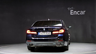 BMW 5-SERIES G30 2022