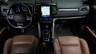 SAMSUNG QM6 2022