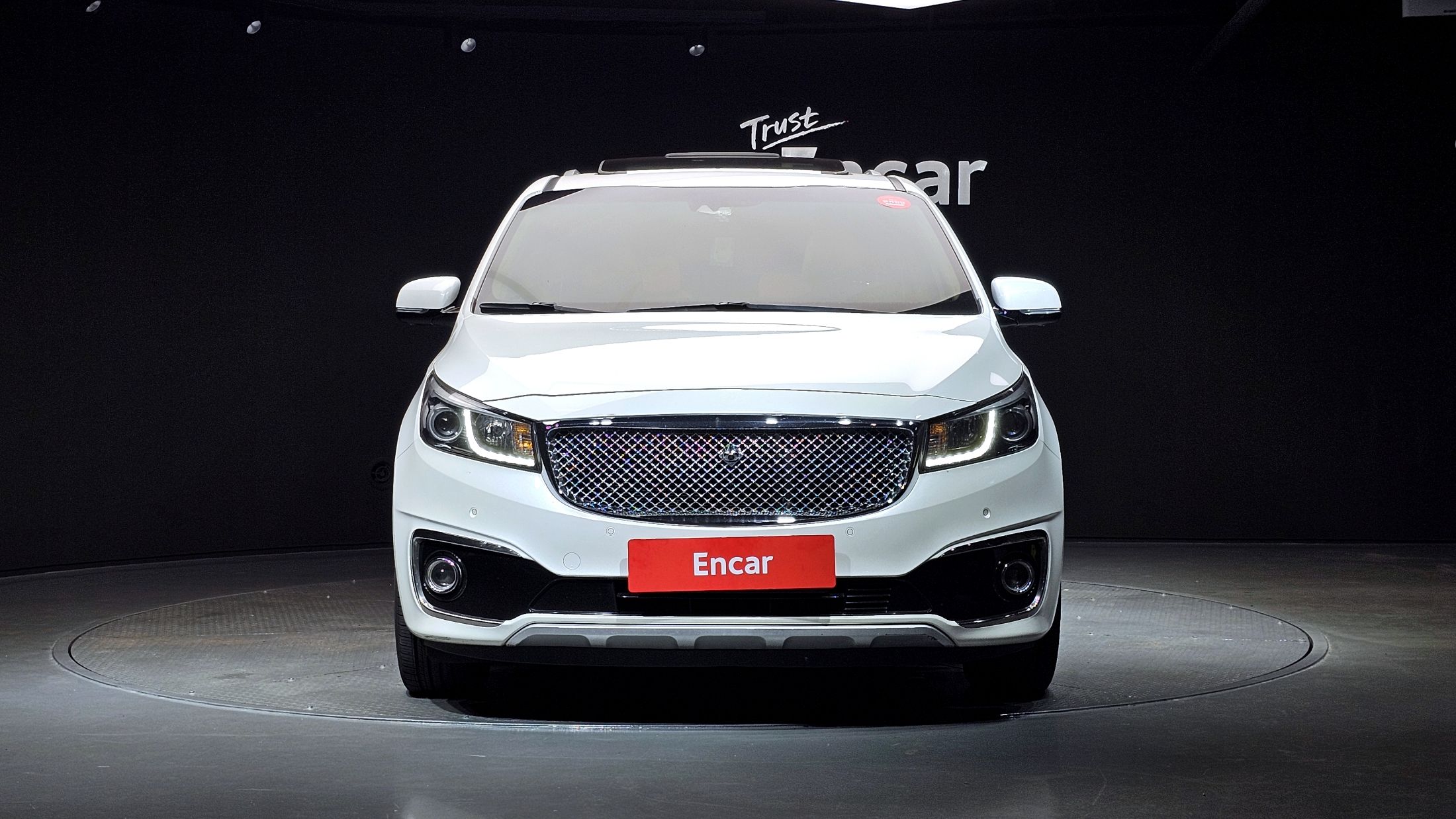 KIA CARNIVAL 2017