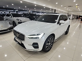 VOLVO XC60  2 GENERATION B5 Insignia 2022